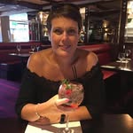 Simone Mitchell - @simone.mitchell.982 - Instagram