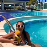 Simone Stein - @simonestein71 - Instagram