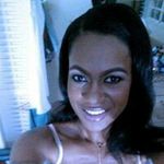 Simone Williamson - @simone.williamson - Instagram