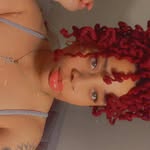 Simone Young - @beesimone97 - Instagram