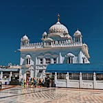 Simran Bhullar - @simran_bhullar_11 - Instagram