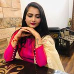 Simran Malhotra - Facebook
