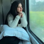Simran Malhotra - @simran_.malhotra - Instagram