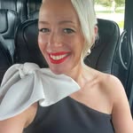 Siobhan Roberts - @shevyroberts - Instagram