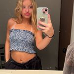 sky morrison - @skylarlikestulips - Instagram