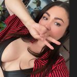 @skye_perez - Instagram