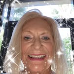 Sonia Gates - @soniabythebeach - Instagram