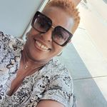 Sonya Booker - @smoochez1959 - Instagram
