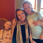 Sonia Burns - @pixii73 - Instagram