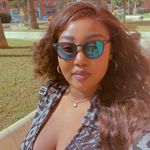 Sonia - @sonialakebe - Instagram
