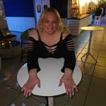 Sonia Lewis - @sonia.lewis - Instagram