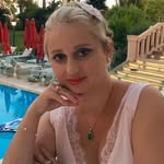 Sonia Luang - @sonia.luang_medium - Instagram