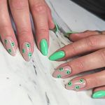 Sonia Sinclair / Nail Tech / Spray Tanning  / Makeup Artist - @soniaisanailtech - Instagram