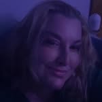 Sonja Bates - @redredsonja - Instagram