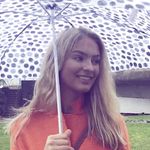 Sonja Ladehaug Dean - @scandinavianyogi - Instagram