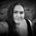 Sonja Wilder - @crazyfish227 - Instagram