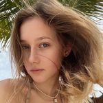 sofya - @sonyagoreva - Instagram
