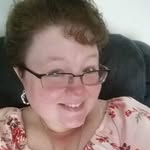 Sonya Gray - @carolinablingboss - Instagram