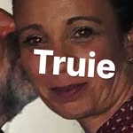 @sonyarochelevieuxtapiin - Instagram