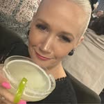 Sonya Wood - @sonwood21 - Instagram