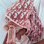 𝗦𝗼𝗽𝗵𝗶𝗮 𝗠𝗼𝗻𝗿𝗼𝗲 🐰 - @sosofmonroe - Instagram