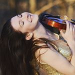 Sophie Buck - @sophiebuckmusic - Instagram