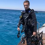 Spencer Burrows - @spencerjbunderwaterphotography - Instagram
