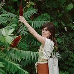 Liz Spencer • Natural Dye & Plant Color - @thedogwooddyer - Instagram