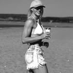 Stacey Hughes - @staceybadger - Instagram