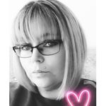 Stacey burden - @staceyburden123 - Instagram