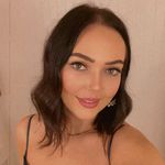 Stacey Burden - @therealcoxxy - Instagram