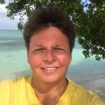 Stacy Burrell - @redpinecabin - Instagram