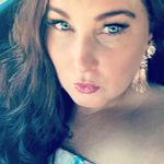 Stacey Burrows - @stace_burrows - Instagram