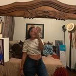 @staceycastromurillo - Instagram