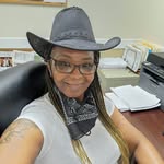 Stacey Conyers - @evette97 - Instagram