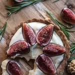 Stacy Darby - @mybffsbooksfoodfoliage - Instagram