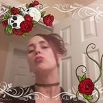 Stacey Edge - @stacey.edge.77 - Instagram