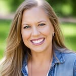 Stacey Goetz | Holistic Registered Nurse - @mymindbodysole - Instagram