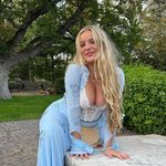Stacey Levy 💕 - @fruityjuicyof - Instagram