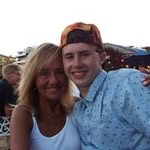 Stacey Schaffer-Carter - @bogeywazcar - Instagram