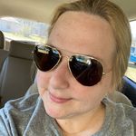 Stacey Seal - @s_my98 - Instagram