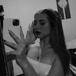 Stay🦒 - @stacey_solis_c - Instagram