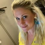 Staci Flores - @stacilovesflores - Instagram