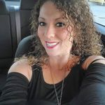 Stacy Akins Wilson - @sassystacy1025 - Instagram