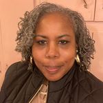 Stacey Batts - @mssabatts - Instagram