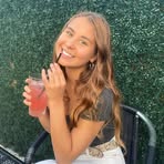 Anastasia DeHart - Facebook