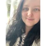 Stacey Handley - @stace12xo - Instagram