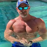 Stace Houk - @stacehouk - Instagram