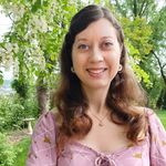 Stacy Larson - @stacylarsonceramics - Instagram