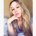 Stacy norman - @apriln_man - Instagram